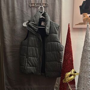 Old Navy Gray Quilted Vest for Layering